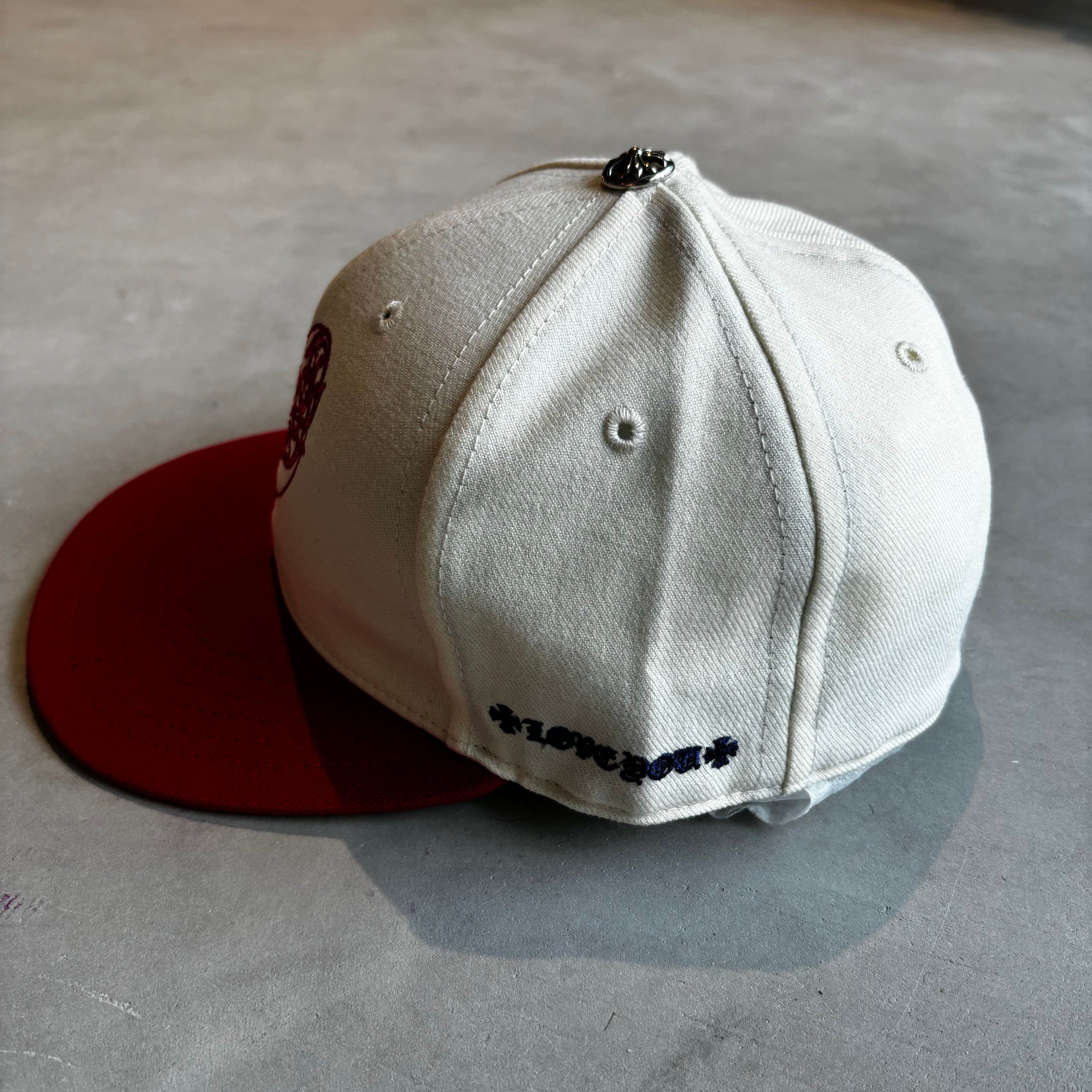 CHROME HEARTS, Heart Logo Cap White